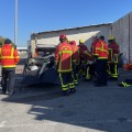 SOLDATS DU FEU : ENTRAIEMENT DES POMPIERS VOLONTAIRES D'AVIGNON chez JM AUTOS CASSE VENTE PIECES DETACHEES OCCASION ET VENTE VEHICULE ACCIDENTE 