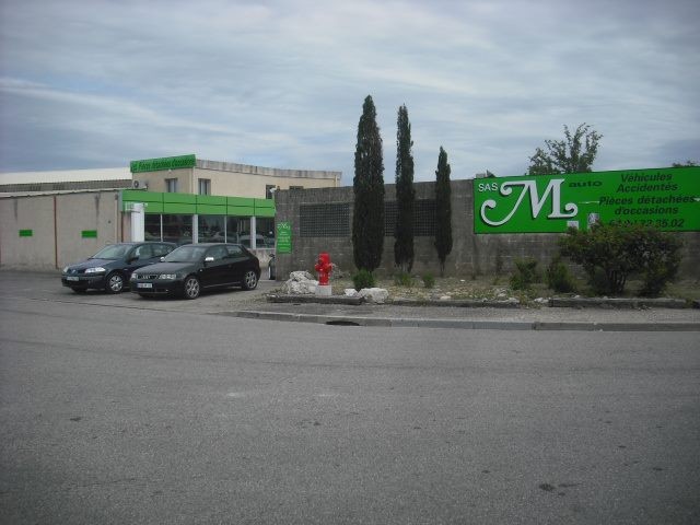 EMPLOI : OPÉRATEUR DÉMONTEUR(SE) DEPOLLUEUR(SE)