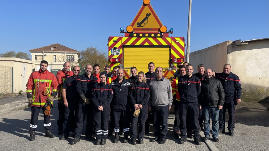 ENTRAINEMENT DES SAPEUR-POMPIERS VOLONTAIRES D'AVIGNON - SDIS 84 ENTRAINEMENT DES SAPEUR-POMPIERS VOLONTAIRES D'AVIGNON - SDIS 84  chez jm autos casses le pontet