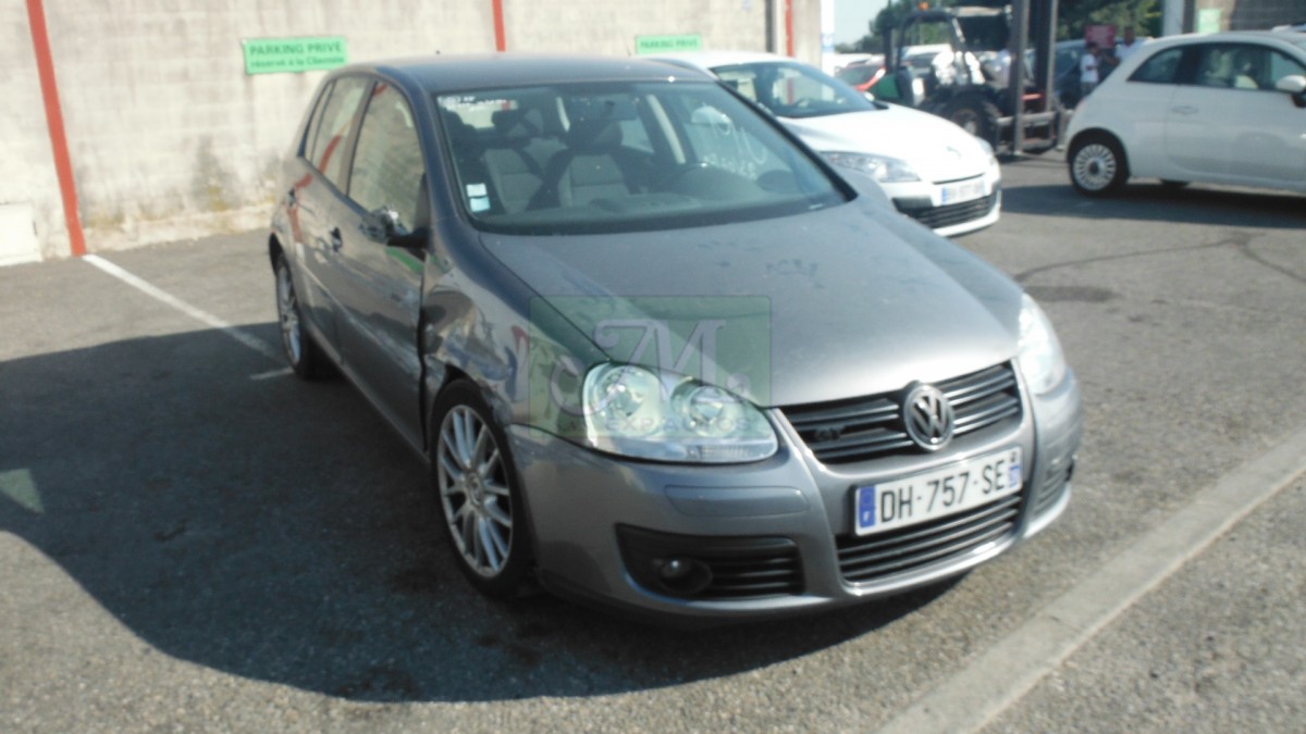 VOLKSWAGEN GOLF V 2.0 TDI 170 GT Véhicule Accidenté