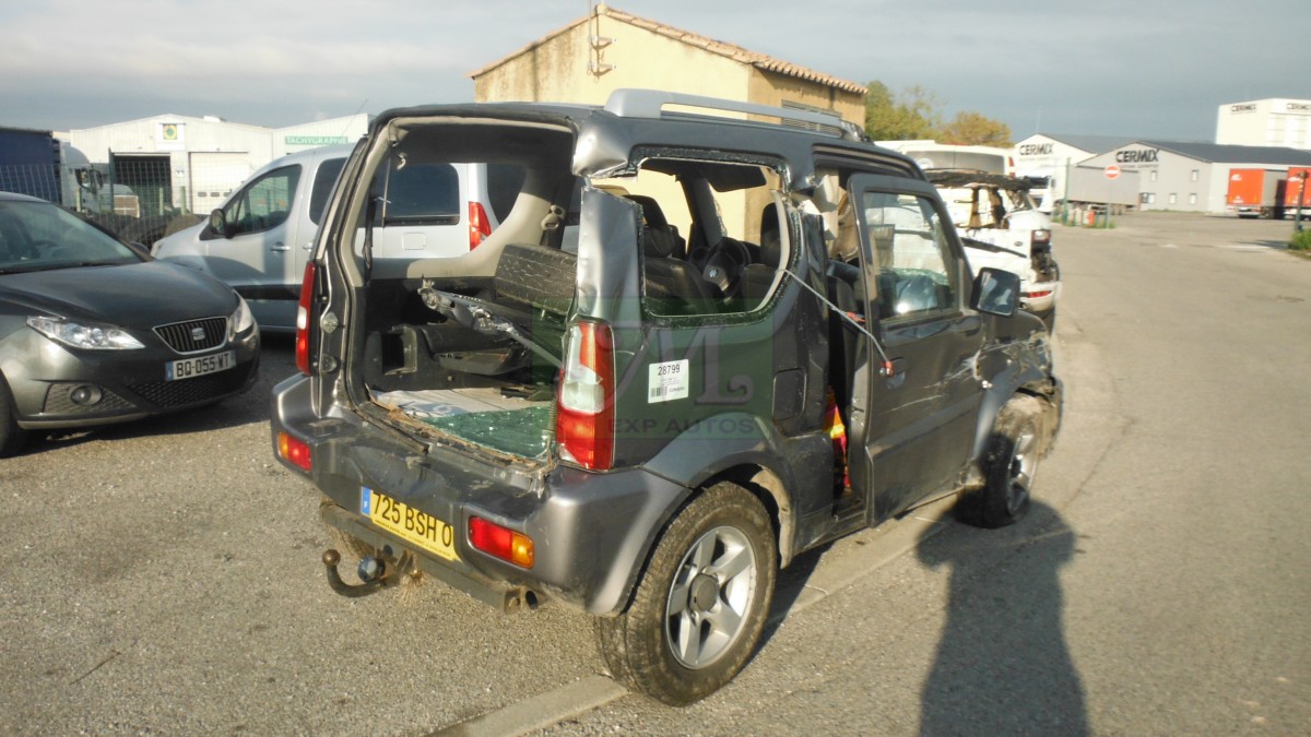 Casse auto suzuki