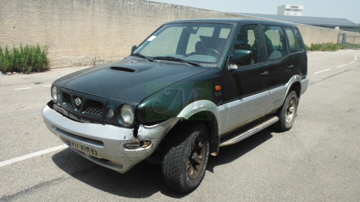 NISSAN TERRANO II 2.7 TDI Pièces détachées d'occasion