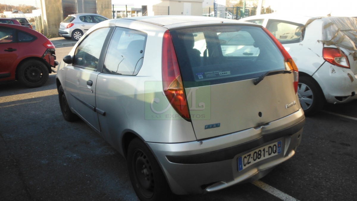 FIAT PUNTO II 1.9 JTD 80 SX Pièces détachées d'occasion