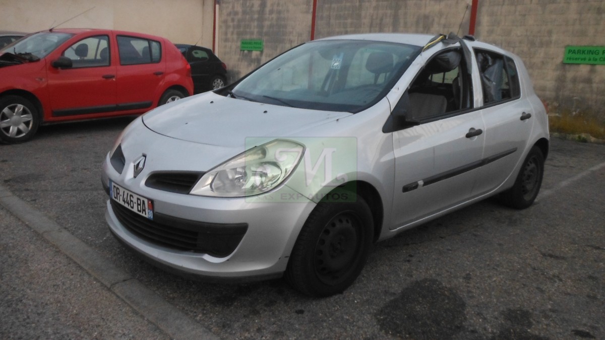 RENAULT CLIO III 1.5 DCI 85 EXPRESSION Véhicule
