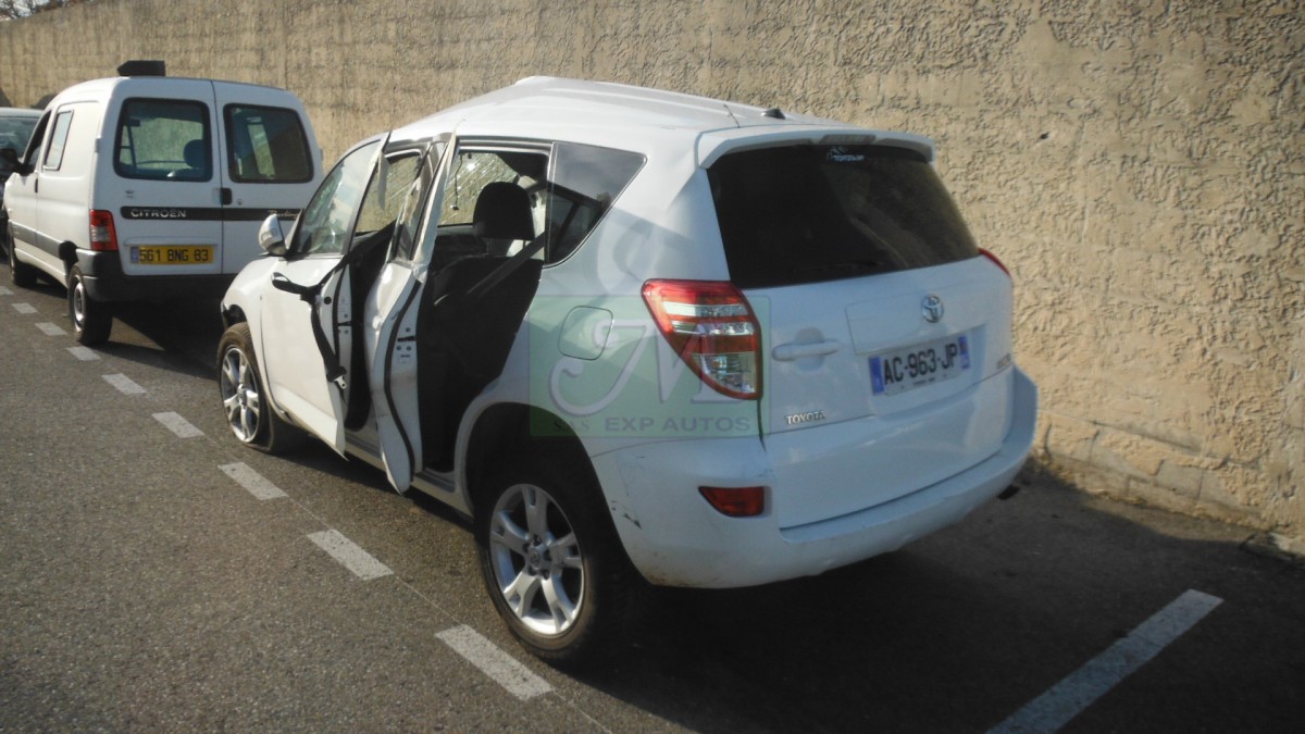 NISSAN RAV4 2.2 D4D 150 LIFE Pièces détachées d'occasion