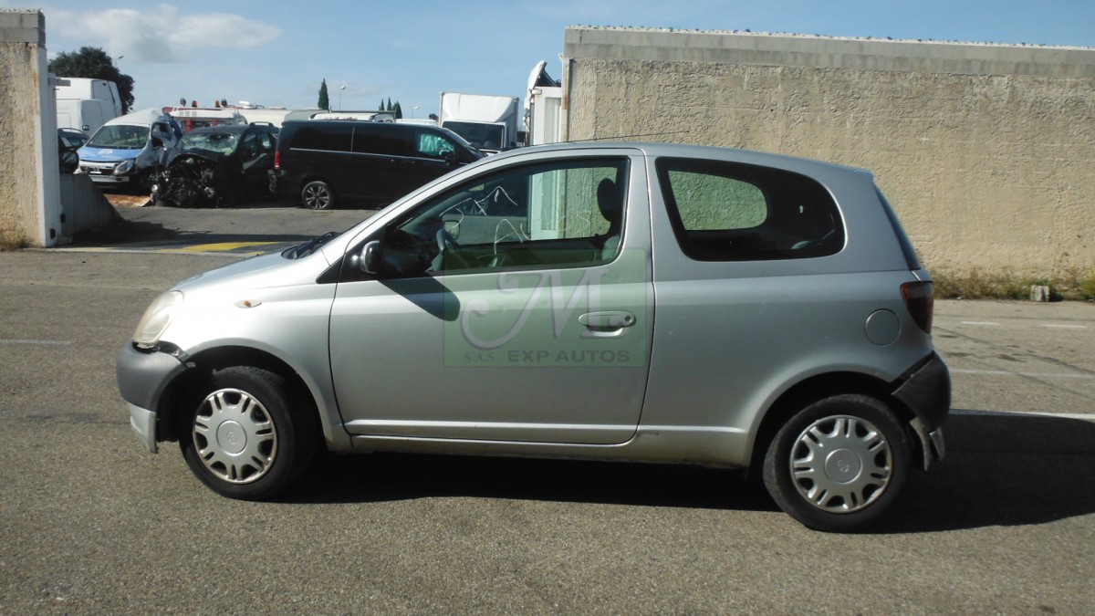 TOYOTA YARIS 1.0I 70 VVTI Pièces détachées d