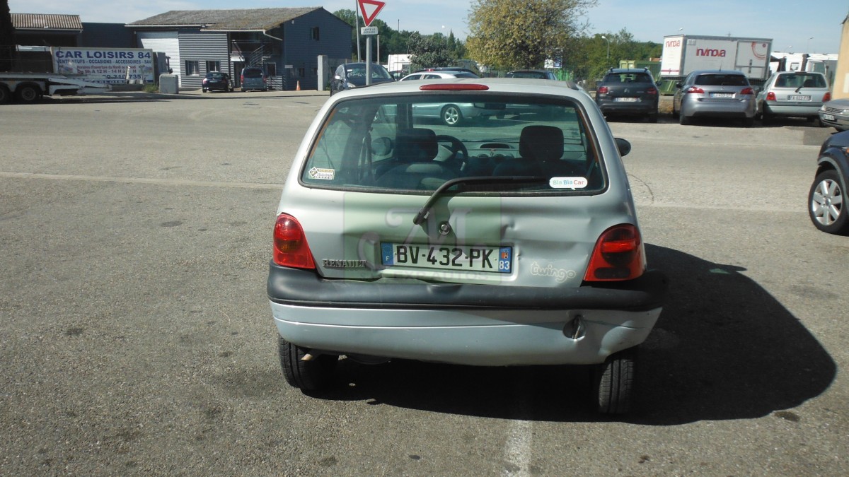 RENAULT TWINGO 1.2I Pièces détachées d