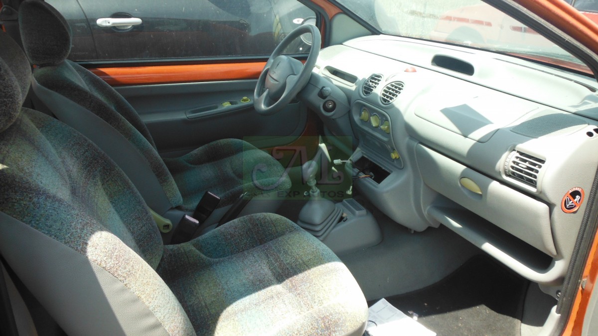 RENAULT TWINGO 1.2I Pièces détachées d