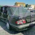 mercedes CLASSE E LIMOUSINE Binz V6 AUTOMATIQUE véhicule accidente à la vente 3/4 ARRIERE GAUCHE