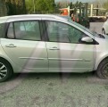 RENAULT CLIO III ESTATE 1.5 DCI 75CH VEHICULE ACCIDENTE A VENDRE LATERAL DROIT