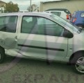 RENAULT TWINGO 1.2I 75 PRIVILEGE VEHICULE ACCIDENTE LATERAL DROIT ET PIECES DETACHEES OCCASION 