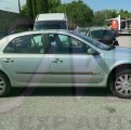 RENAULT LAGUNA II 18I 16V EVOLUTION VEHICULE ACCIDENTE A VENDRE ET VENTE DE PIECES DETACHEES OCCASIONS LATERAL DROIT