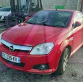 OPEL TIGRA TWINTOP 1.3 CDTI SPORT VEHICULE ACCIDENTE A VENDRE ET VENTE PIECE DETACHEES OCCASION 3/4 AVANT GAUCHE