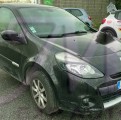 RENAULT CLIO III 1.2I 16V 75 EXPRESSION VEHICULE ACCIDENTE A VENDRE ET VENTE PIECES DETACHEES OCCASION 3/4 AVANT DROIT