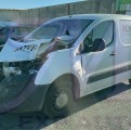 CITROEN BERLINGO II 1.6 HDI 16V 92CH CLUB 625KG VEHICULE ACCIDENTE A LA VENTE ET VENTE DE PIECES DETACHEES D'OCCASION 3/4 AVANT GAUCHE