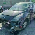 RENAULT SCENIC III 1.9 DCI 130 PRIVILEGE VEHICULE ACCIDENTE A VENDRE 3/4 AVANT GAUCHE