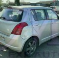 VENTE PIECES DETACHEES OCCASION SUZUKI SWIFT III 1.3I 16V GLX VEHICULE ACCIDENTE A LA VENTE ET VENTE DE PIECES DETACHEES OCCASION 3/4 ARRIERE DROIT