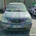 KIA CARENS II 2.0 CRDI 115CH VENTE PIECES DETACHEES OCCASION FACE AVANT