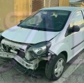 RENAULT TWINGO II 1.2I 16V LEV 75 AUTHENTIQUE VEHICULE ACCIDENTE A VENDRE 3/4 AVANT GAUCHE