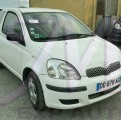 TOYOTA YARIS 75 D-4D VEHICULE ACCIDENTEE A LA VENTE ET VENTE DE PIECES DETACHEES OCCASION 3/4 AVANT DROIT