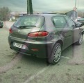 ALFA ROMEO 147 1.9 JTDM 120CH DISTINCVIE VENTE DE PIECES DETACHEES OCCASION 3/4 ARRIERE DROIT