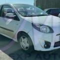 RENAULT TWINGO II 1.2I 16V LEV 75 TREND VEHICULE ACCIDENTE A VENDRE 3/4 AVANT DROIT