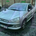 PEUGEOT 206 CC 1.6I 16V 110CH QUIKSILVER VEHICULE ACCIDENTE A VENDRE ET VENTE PIECES DETACHEES OCCASION 3/4 AVANT GAUCHE