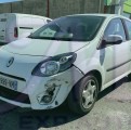 RENAULT TWINGO II 1.2I 16V LEV 75 TREND VEHICULE ACCIDENTE A VENDRE 3/4 AVANT GAUCHE