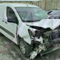 CITROEN BERLINGO II 1.6 HDI FAP CLUB VEHICULE ACCIDENTE A VENDRE 3/4 AVANT DROIT