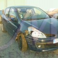 RENAULT CLIO III 1.5 DCI 105 PRIVILEGE VEHICULE ACCIDENTE ET PIECES DETACHEES OCCASION 3/4 AVANT DROIT