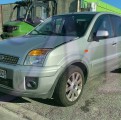 FORD FUSION 1.4 TDCI PLUS VEHICULE ACCIDENTE A VENTE ET VENTE PIECES DETACHEES OCCASION 3/4 AVANT GAUCHE