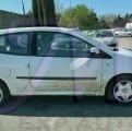 RENAULT TWINGO II 1.2I 16V LEV 75 TREND VEHICULE ACCIDENTE A VENDRE LATERAL DROIT
