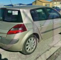 RENAULT MEGANE II 1.5 DCI 105 DYNAMIQUE VEHICULE ACCIDENTE A VENDRE ET VENTE DE PIECES DETACHEES OCCASION 3/4 ARRIERE DROIT