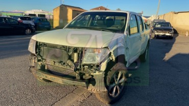 NAVARA 2.5 DCI DOUBLE CAB VX