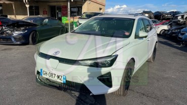 MG5 BEV 61KWH LUXURY