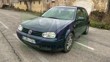 GOLF IV