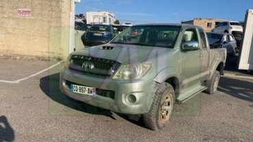 HILUX