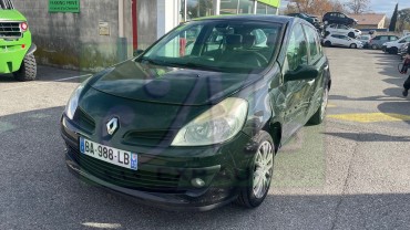 CLIO  III 1.5 DCI 105CH PRIVILEGE 