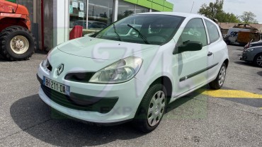 CLIO III 1.5 DCI 70 SOCIETE AIR