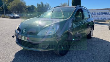 RENAULT - CLIO III ESTATE 1.5 DCI 68CH DYNAMIQUE - Pièces détachées  d'occasion