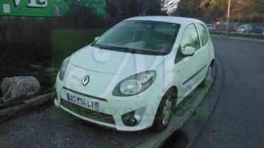 TWINGO II 1.2I 16V 75 EXPRESSION 