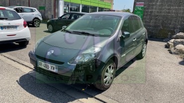 CLIO III 1.5 DCI 85 QSHIFT DYNAMIQUE TOMTOM