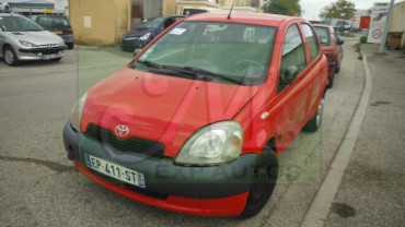 YARIS 1.0I 