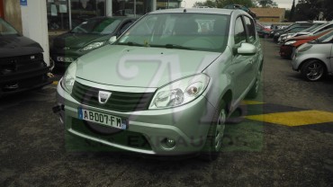 SANDERO 1.5 DCI 70 LAUREATE