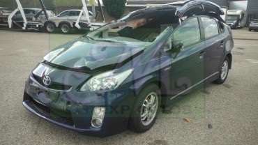 PRIUS III 1.8 HYBRIDE 136