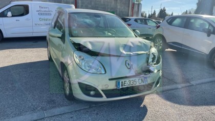 TWINGO II 