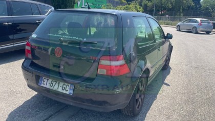 GOLF IV