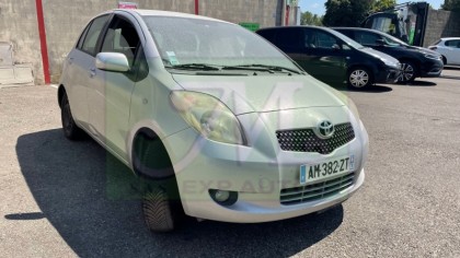 YARIS II
