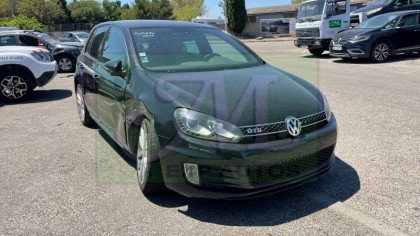 GOLF VI