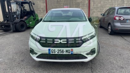 SANDERO III